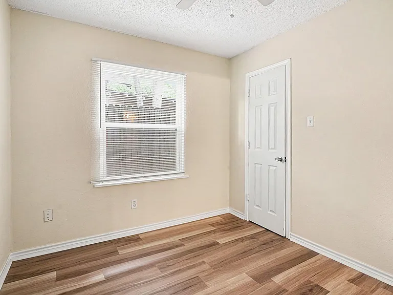 1811 Lipscomb St — Photo 18