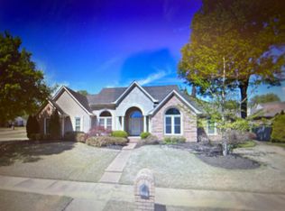 1123 Sweetie Dr, Collierville, TN 38017