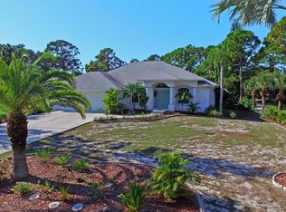 2190 Lemon Ave, Englewood, FL 34223