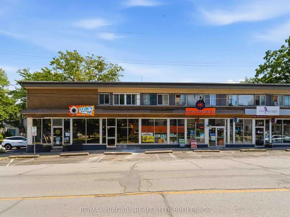27 Main St, Saint Catharines, ON