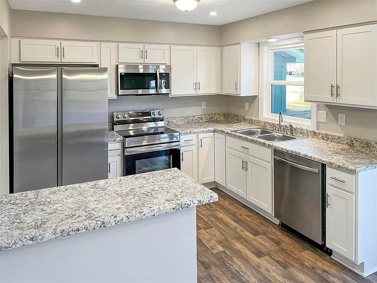 1248 Derek Dr — Photo 19
