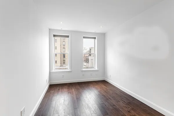 Rented by TASHIRO REAL ESTATE INC | media 5