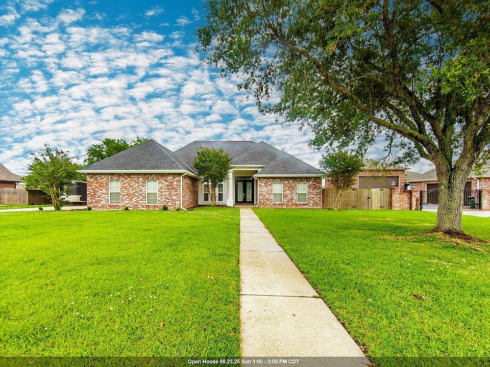1st image of 255 Lake Decade Ct