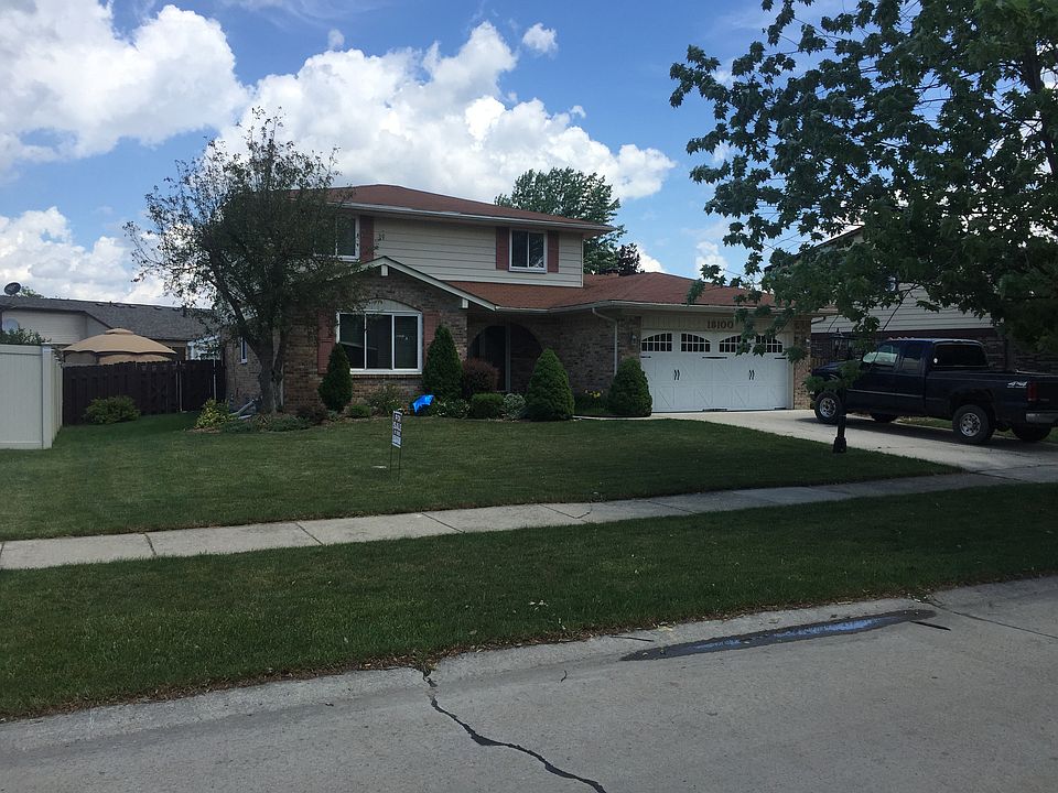 1st image of 18100 Dawnshire Ct