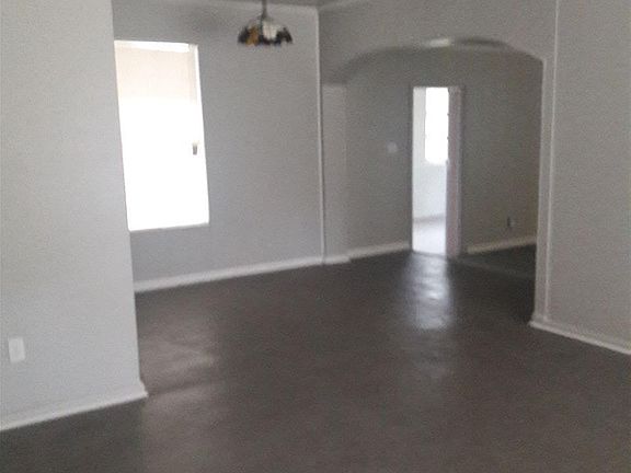 4th image of 4511 Florelle Way