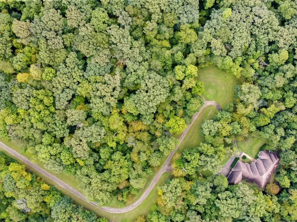 4 Lotus Ridge Rd, Yorkville, IL 60560