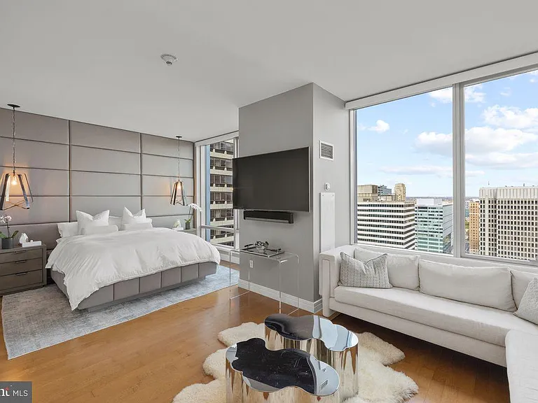 1414 S Penn Sq #25CDE — Photo 19
