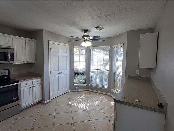 3rd image of 21114 Stoney Haven Dr