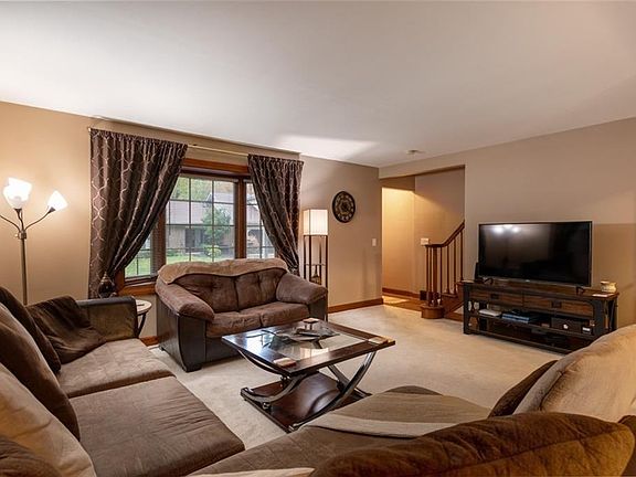3rd image of 6113 Cabot Ct Unit 2