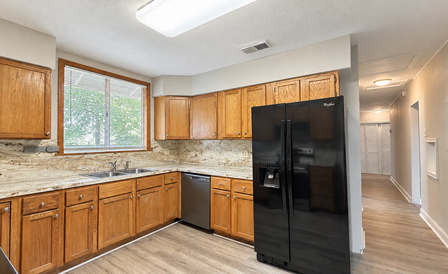 1022 Odessa Dr E - 1 — Photo 4