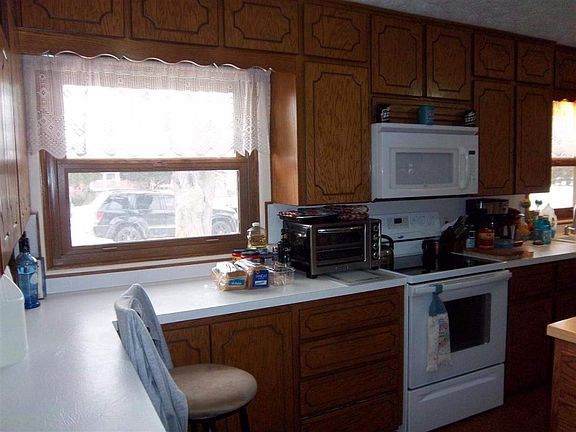 4th image of 1409 W D St