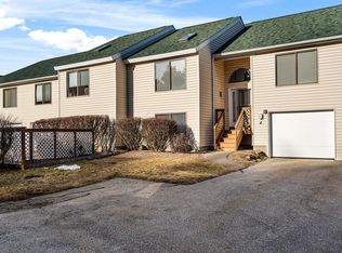 4 Ridgewood Dr, Atkinson, NH 03811