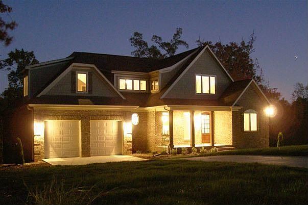 1st image of 151 E Tattersall Dr