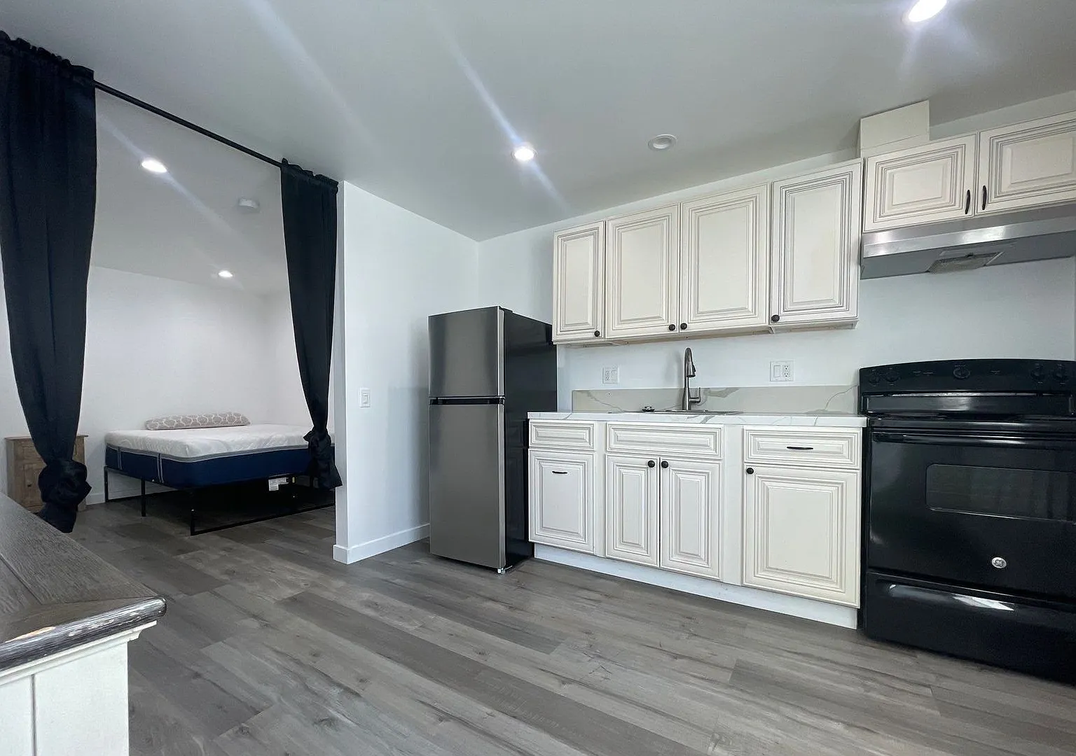 Pueblo Bonito Apartments — Photo 4