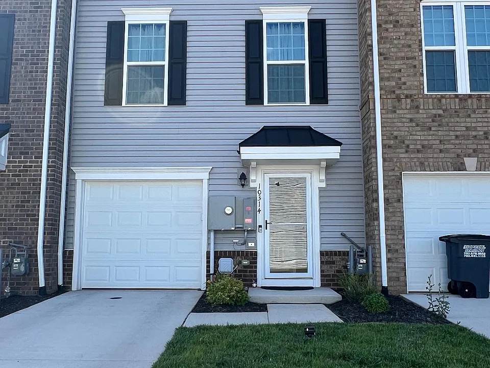 10314 Heritage Trail Ct
