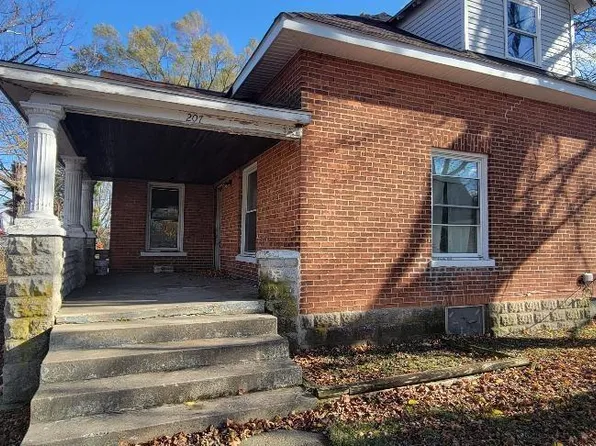 207 S Cherry St, Akron, IN 46910