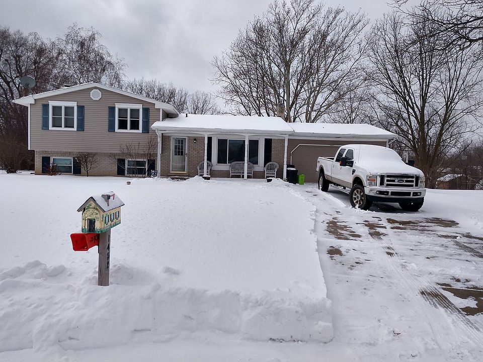 1st image of 1452 Huntley Dr