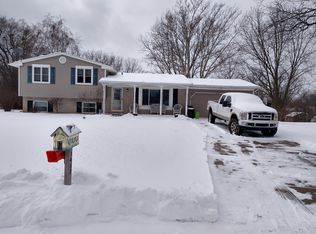1452 Huntley Dr, Grand Blanc, MI 48439