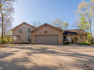 589 Pony Ghost Trails, Blue Ridge, GA 30513