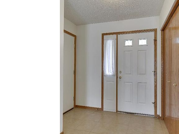 4th image of 6617 Wildflower Dr S