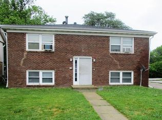 1213 Orchard Rd, Bloomington, IL 61704
