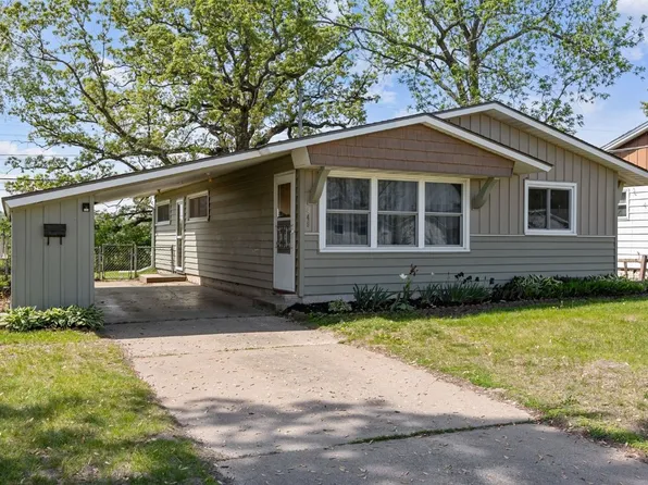 445 Grand Ave, Marion, IA 52302