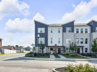 319 Steeples Blvd, Indianapolis, IN 46222