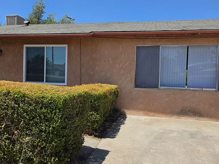 41441 David Rd — Photo 2