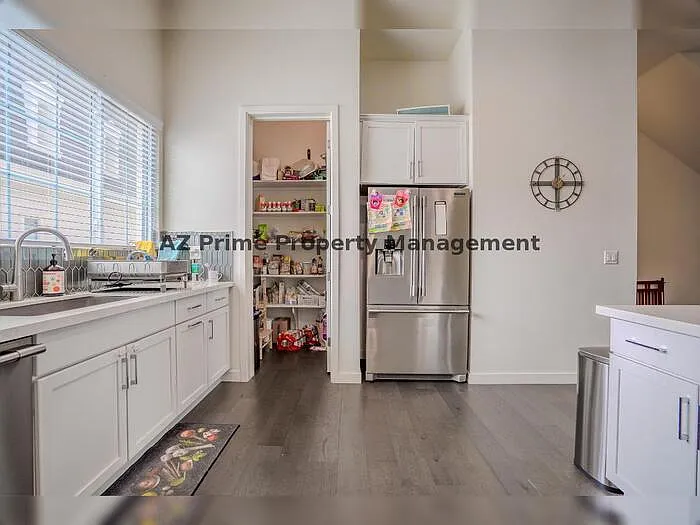 4438 N 27th St #4 — Photo 15