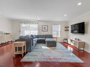 3401 Appleton Way, Whippany, NJ 07981