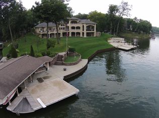 1929 Seton Hall Dr, Naperville, IL 60565