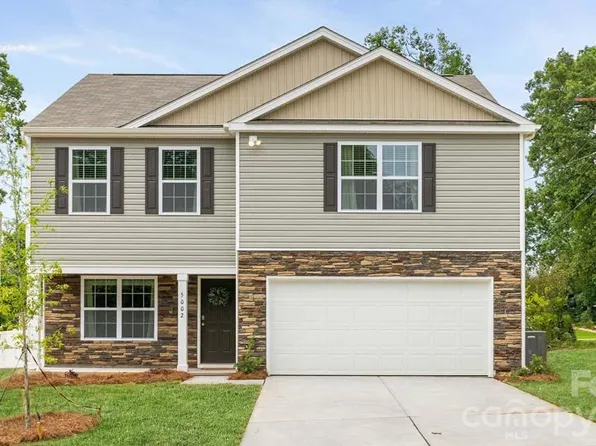 3030 Arundel Ct, Maiden, NC 28650