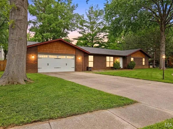 104 Nicole Ct, O Fallon, IL 62269