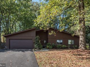 1538 Youngs Point Pl, Herndon, VA 20170