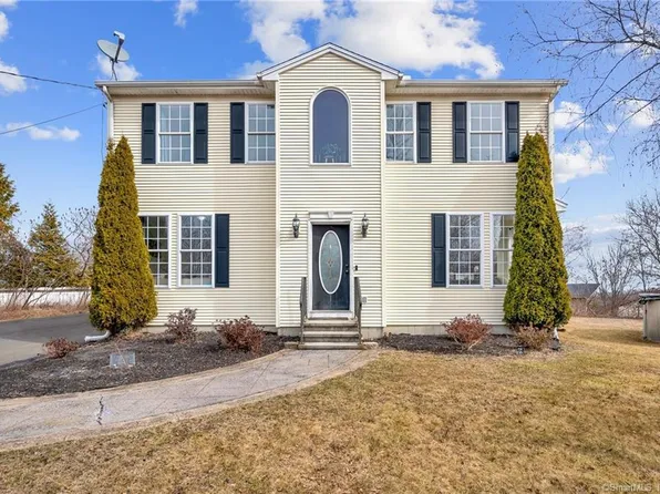 65 Dorothy Lane, Plymouth, CT 06782