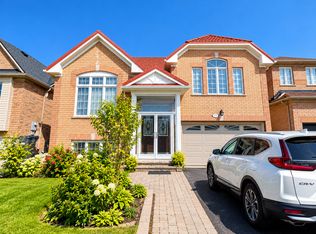 15 Perkins Dr E #1, Brampton, ON L7A3W2
