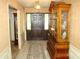 825 Goodhue Rd, Beaumont, TX 77706