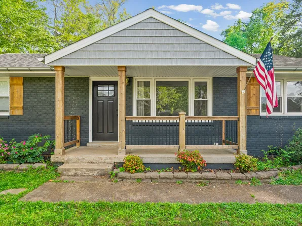 16 Donelson Dr, Clarksville, TN 37042