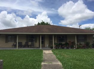 112 J St #A, Belle Chasse, LA 70037