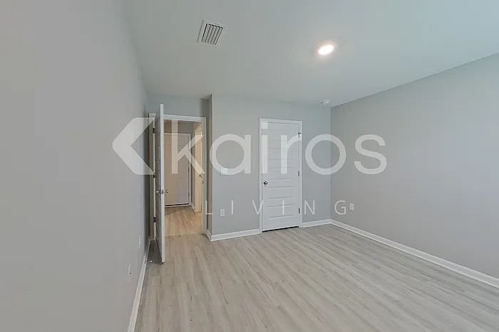 4820 Malay Cir — Photo 14