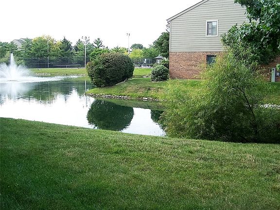 2nd image of 4250 Village Pw Cir E APT 4