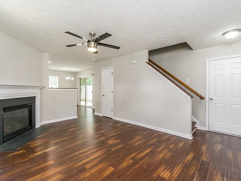 5765 Ridge Stone Way — Photo 4