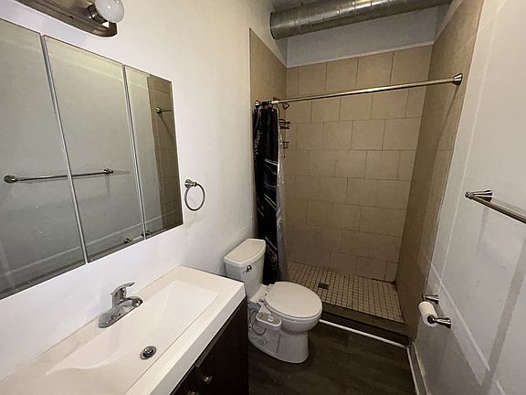 5th image of 1820 Logan St #3