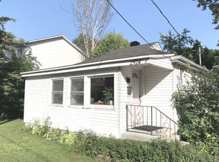 2924 Ahearn Ave S, Ottawa, ON K2B6Z9