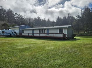 34625 Ophir Rd, Gold Beach, OR 97444