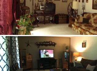 15898 E Lower Park Rd, Marshall, IL 62441