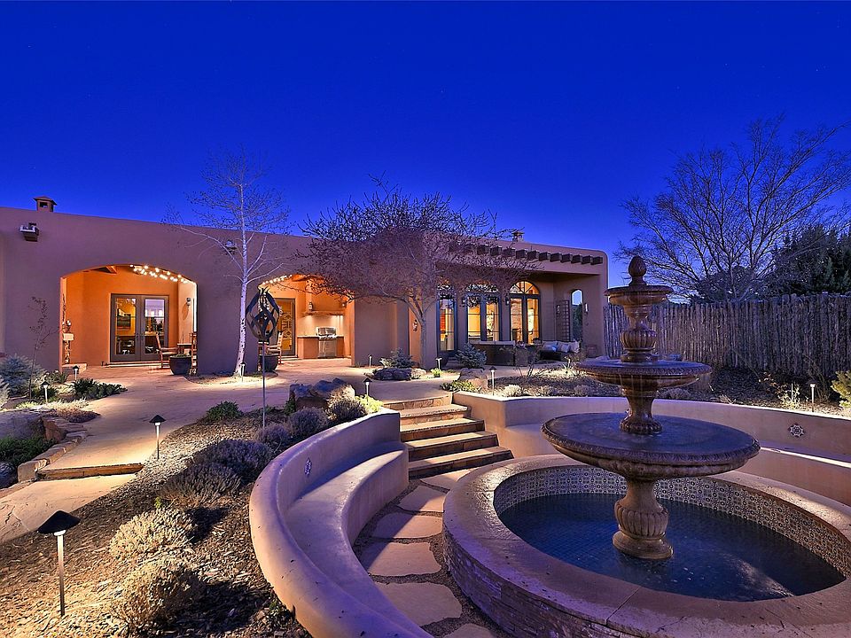 1st image of 35 Vista Hermosa