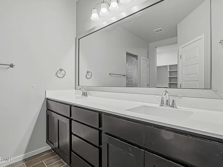 12869 Clevedon St — Photo 25