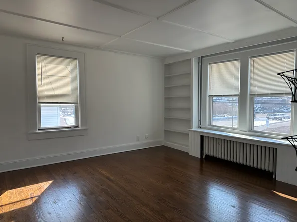 (undisclosed Address), Babylon, NY 11702