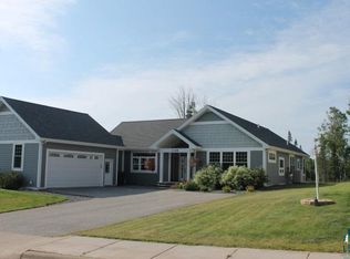 1308 Harbor Hills Ln, Two Harbors, MN 55616